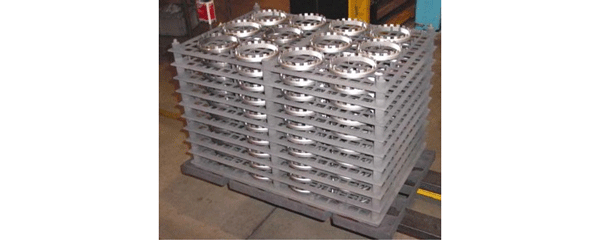 Figure 23 | Load of transmission gears on carbon/carbon composite fixture (courtesy of ALD Thermal Treatment)