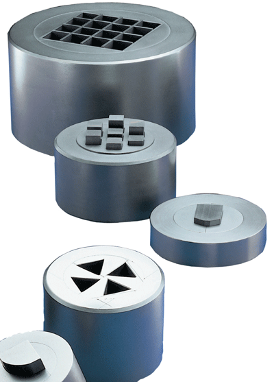 Figure 3: Graphite molds for pressure sintering technology